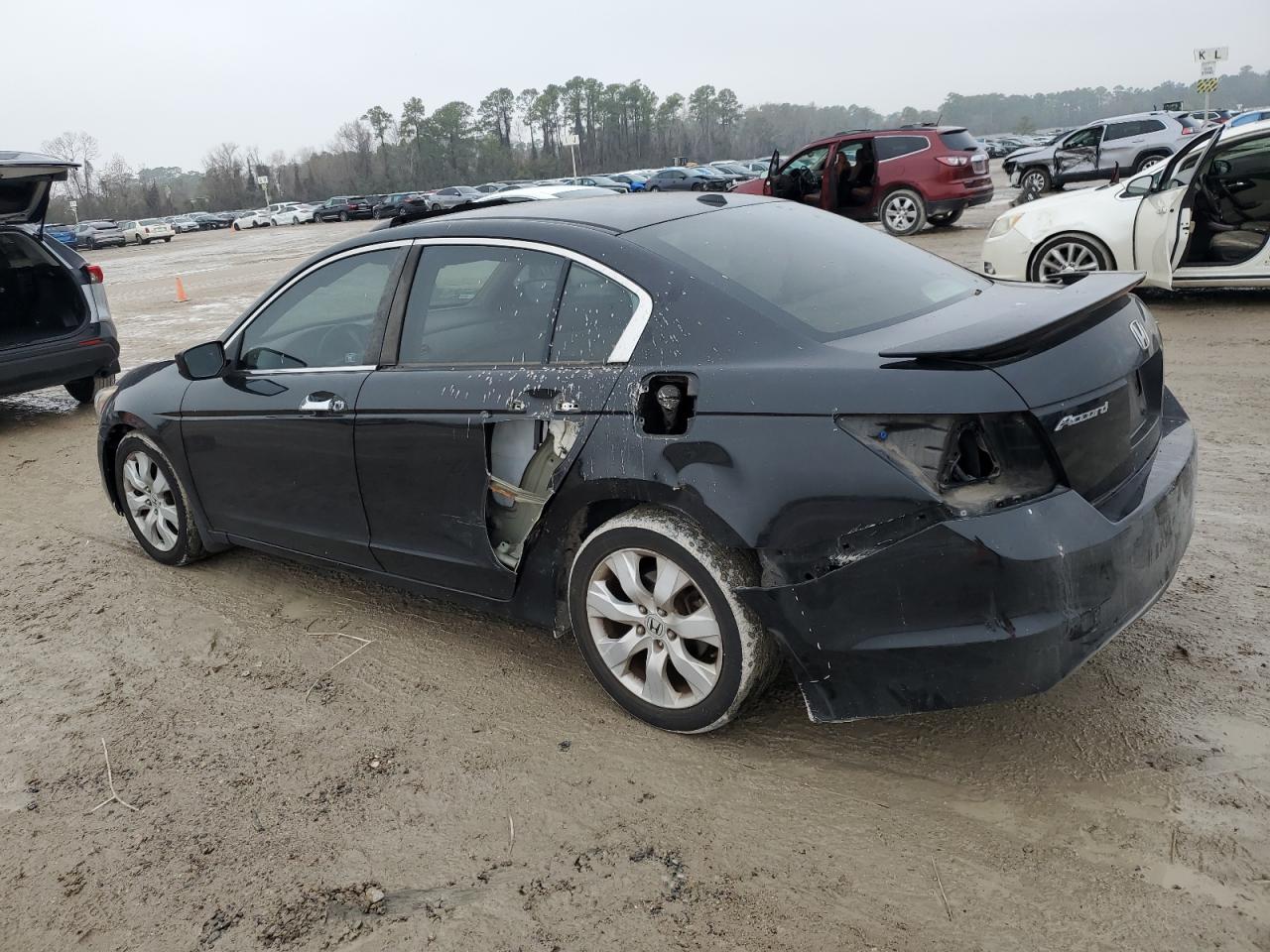 2010 Honda Accord - Image 2