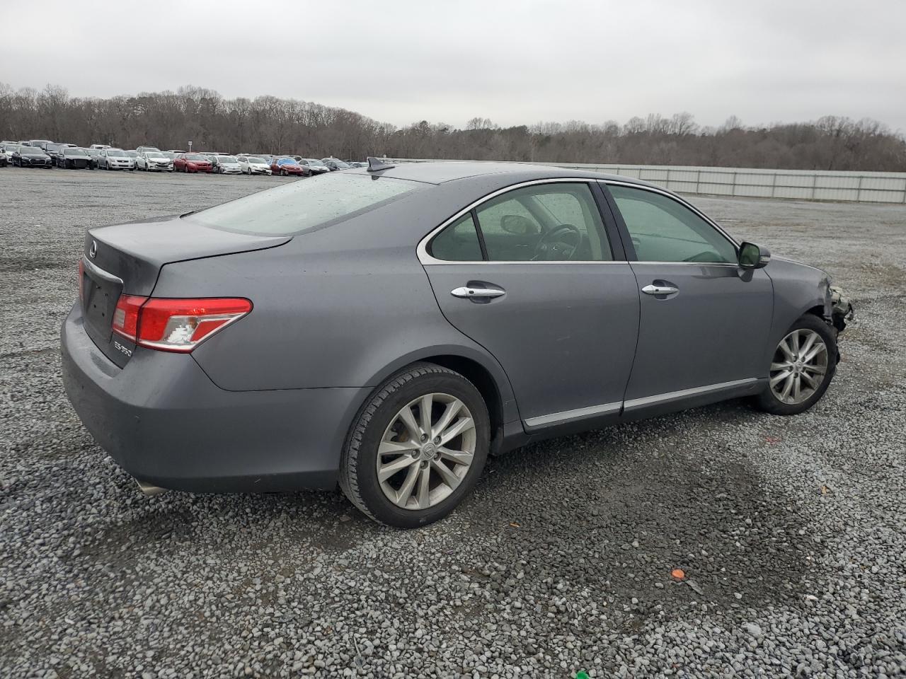 2012 Lexus ES - Image 3