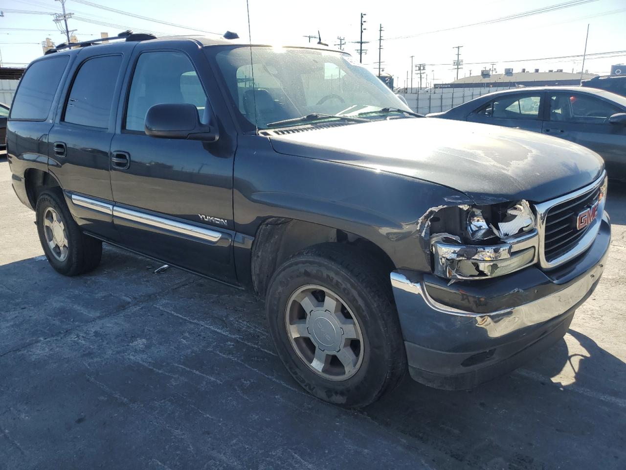 2005 GMC Yukon - Image 4