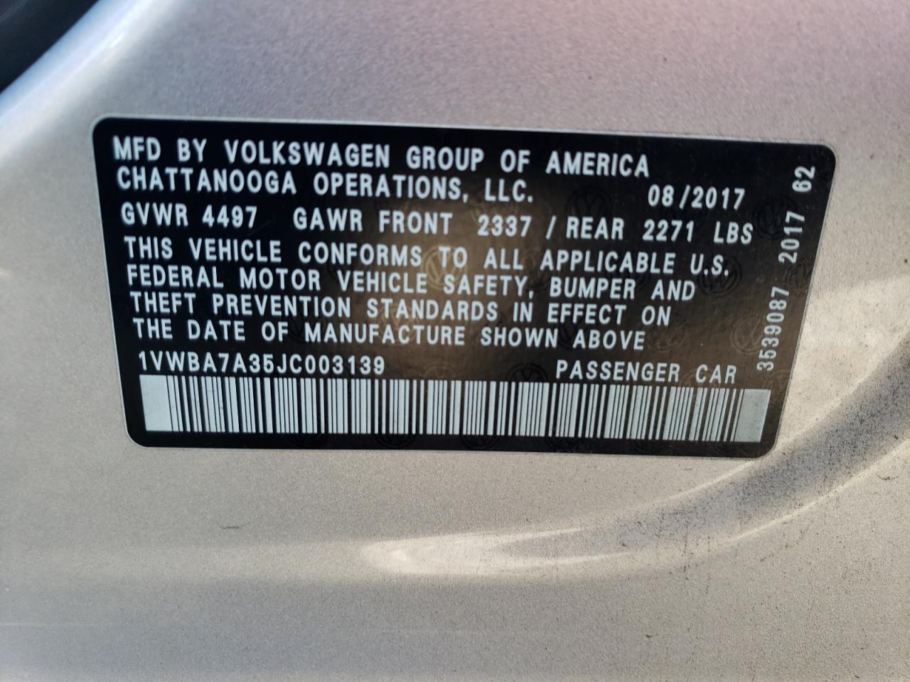 2018 Volkswagen Passat - Image 12