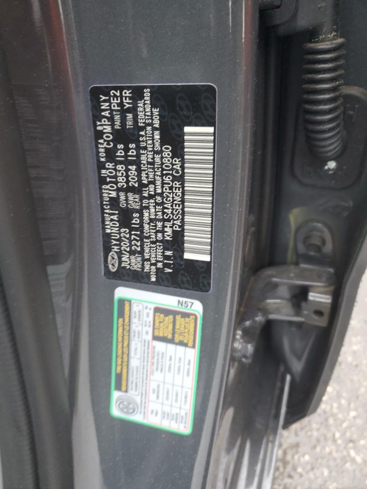 2023 Hyundai Elantra - Image 13