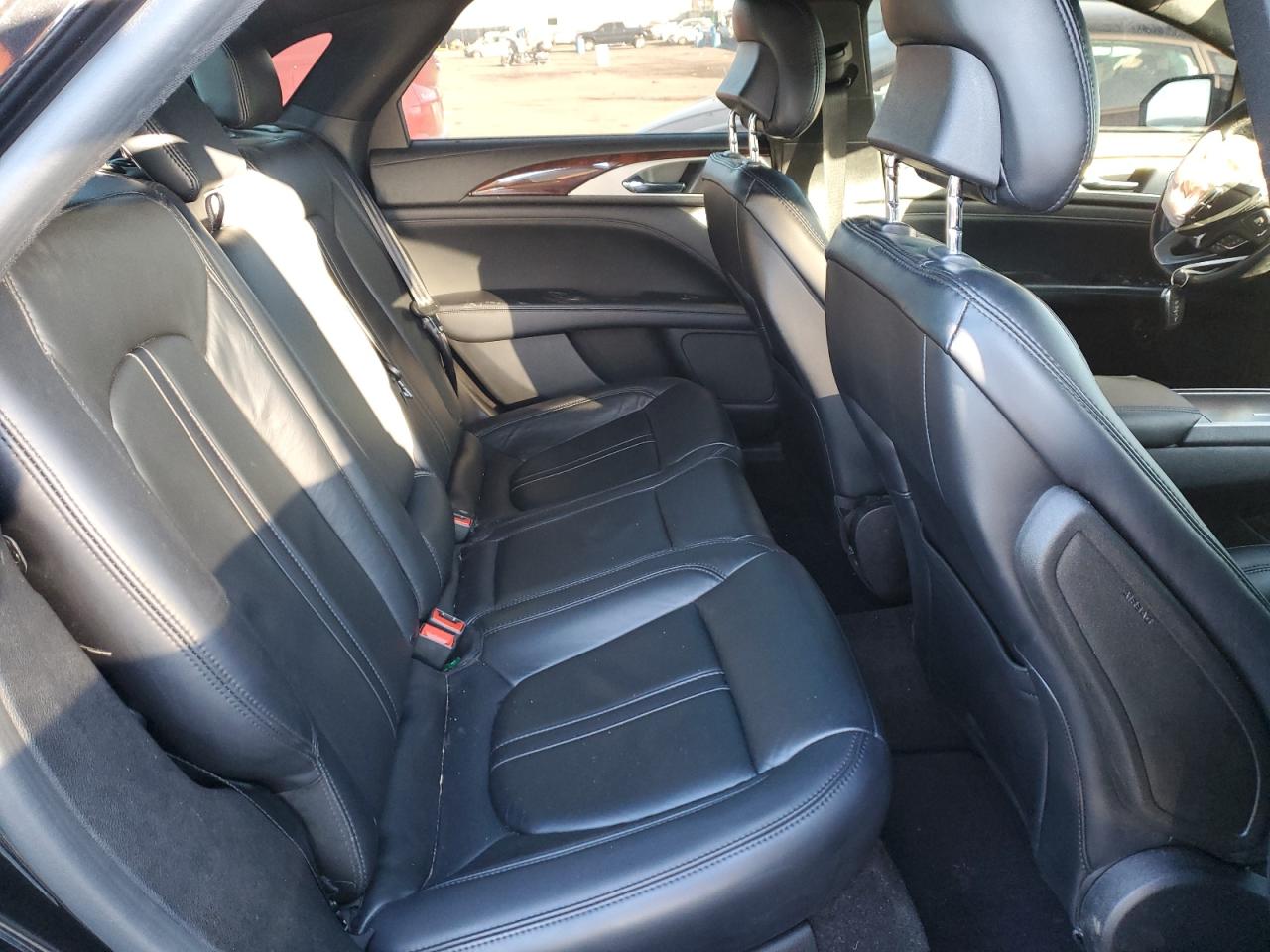 2019 Lincoln MKZ - Image 10