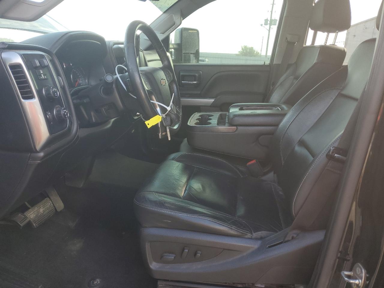 2018 Chevrolet Silverado - Image 7