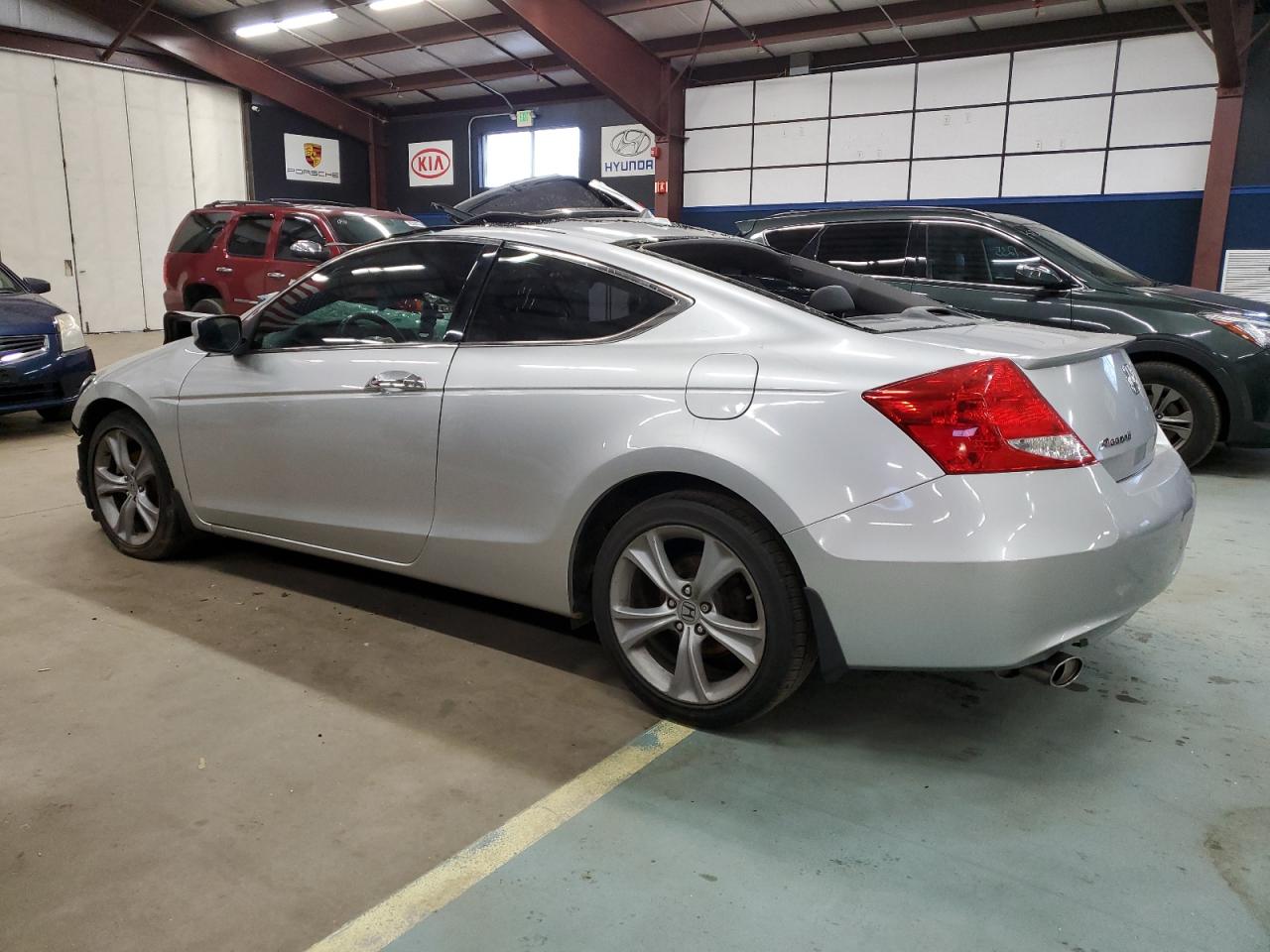 2012 Honda Accord - Image 2