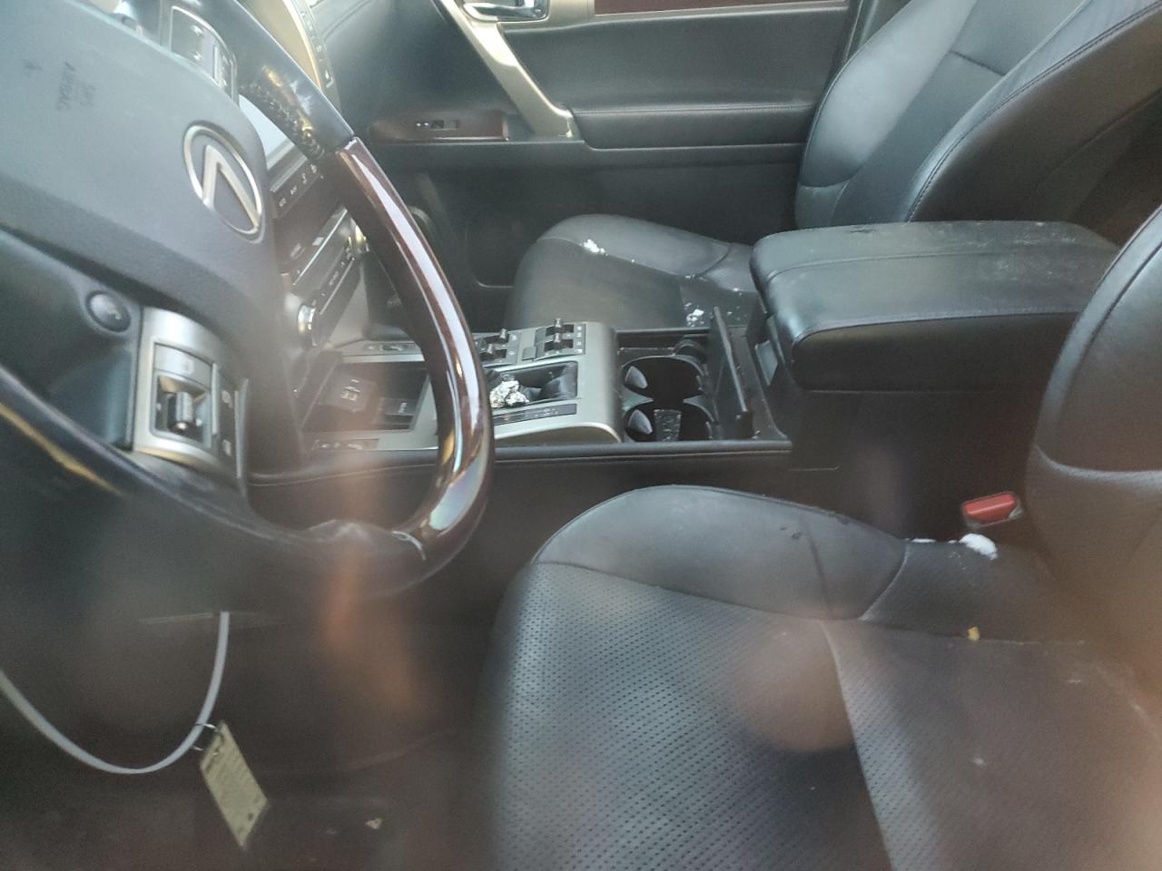 2017 Lexus GX - Image 7