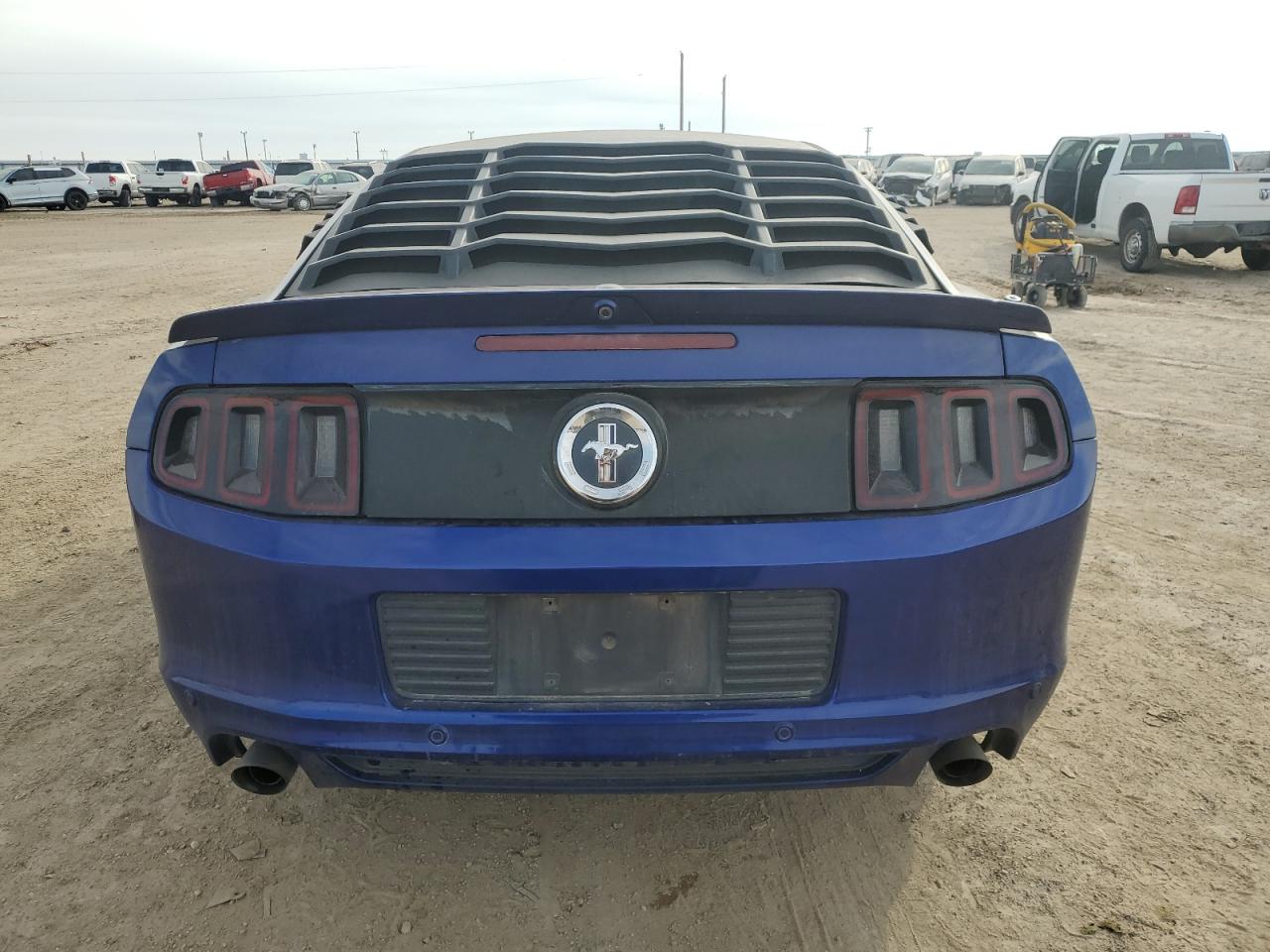 2013 Ford Mustang - Image 6