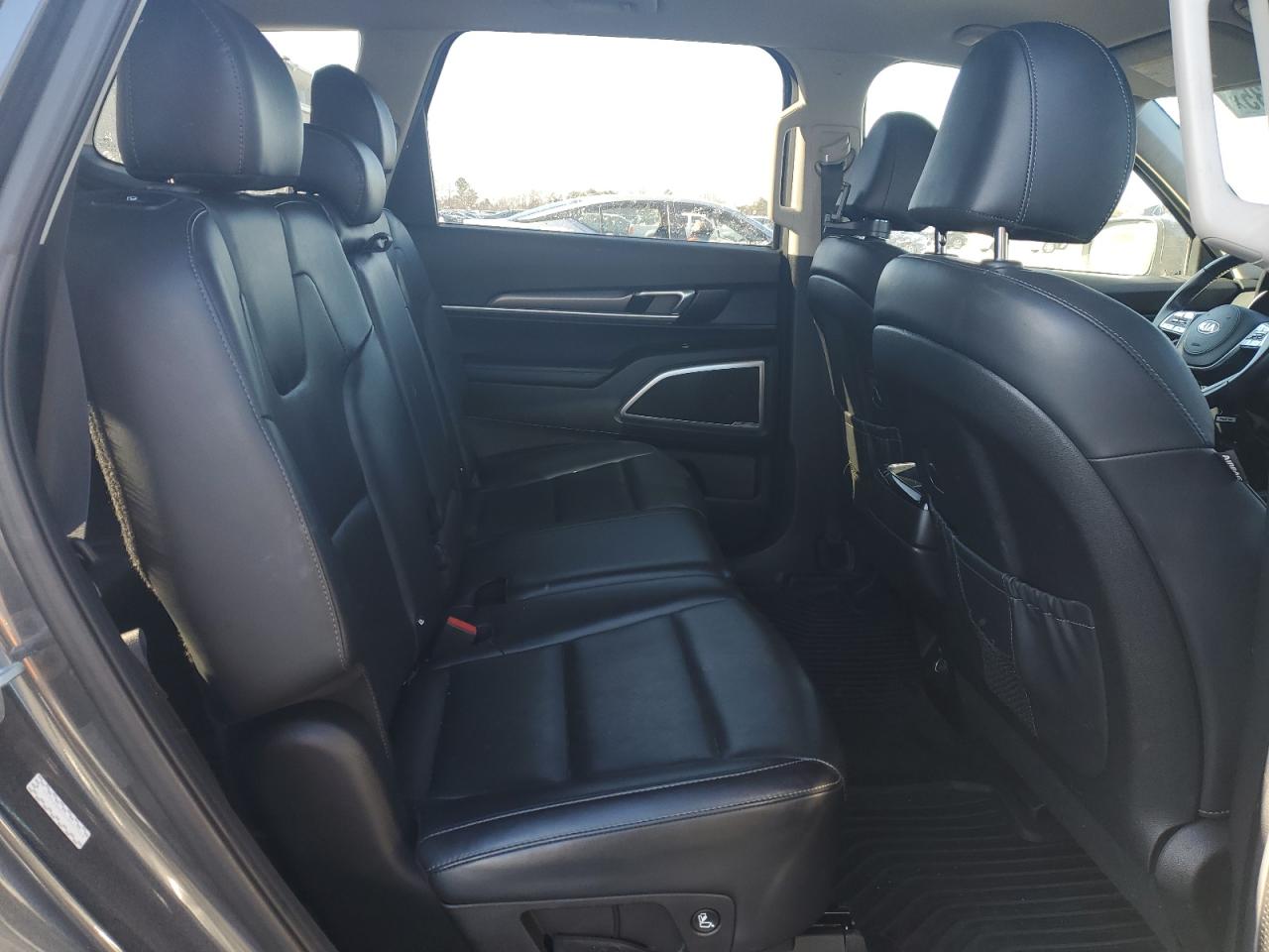 2020 Kia Telluride - Image 11