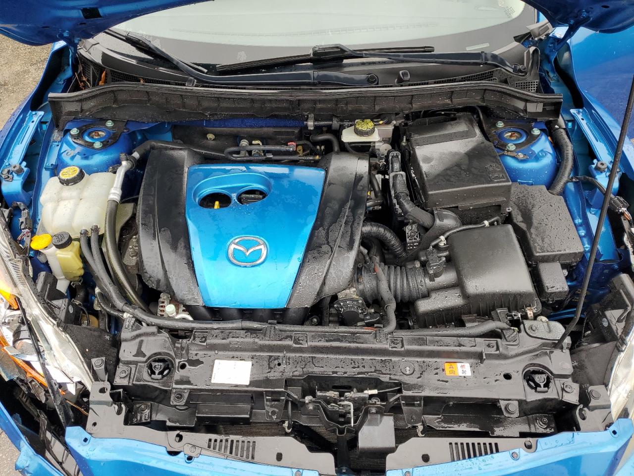 2012 Mazda 3 - Image 11