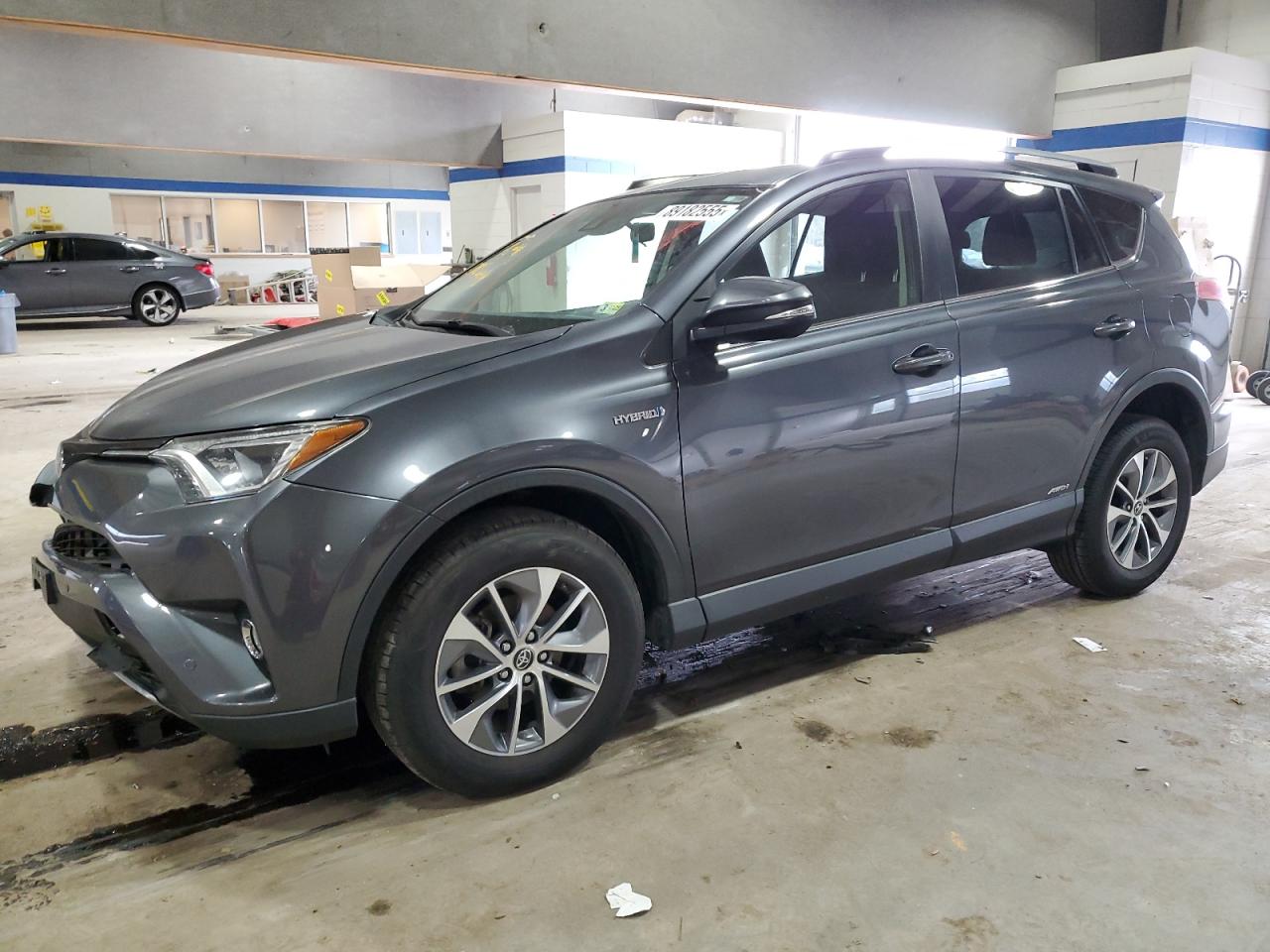 2018 Toyota RAV 4 - Image 1