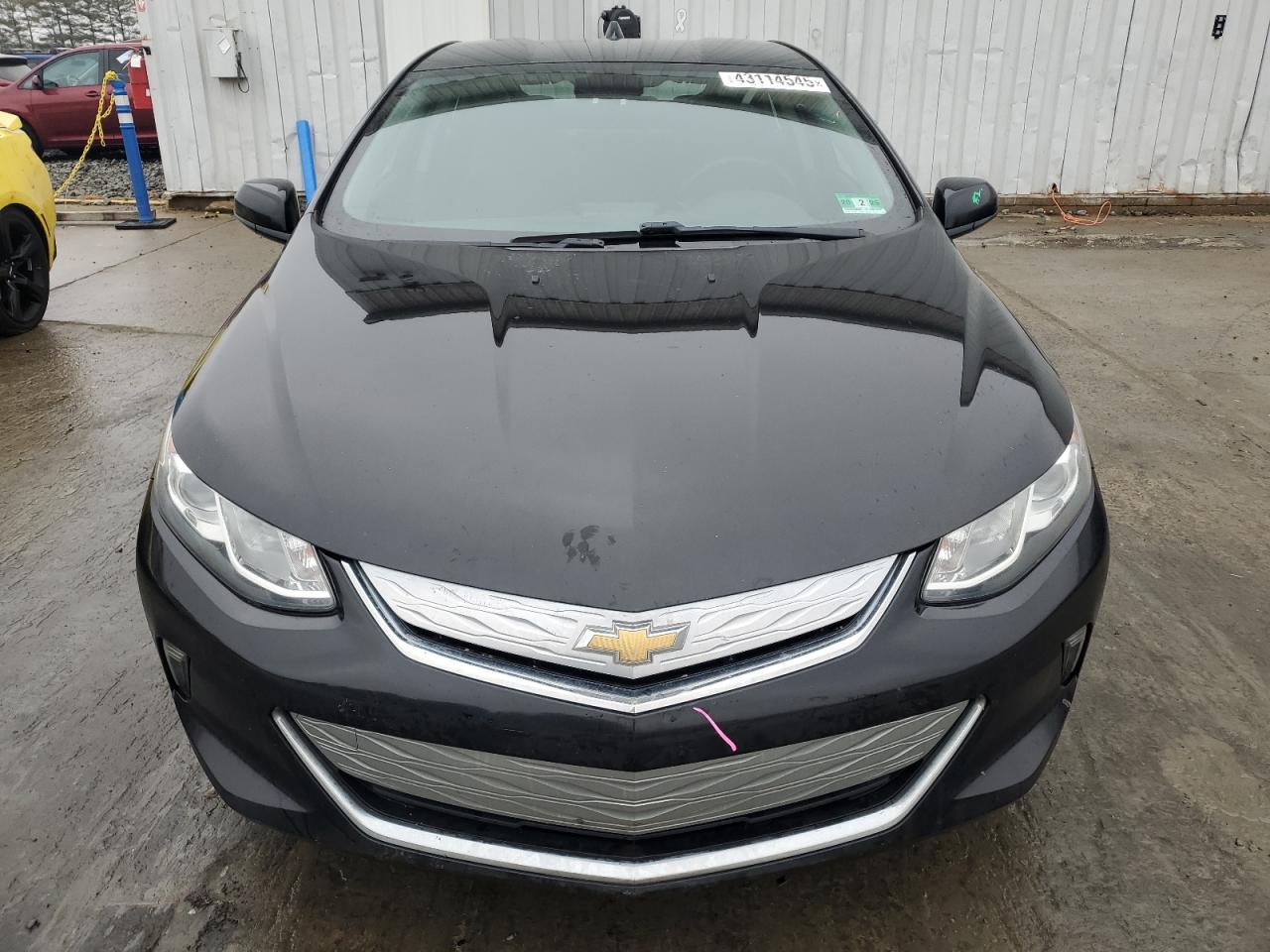 2016 Chevrolet Volt - Image 5