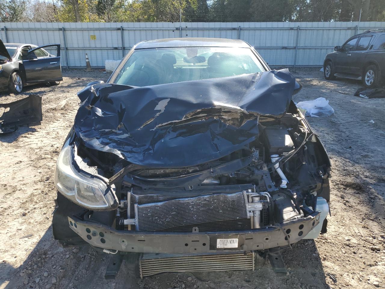 2018 Chevrolet Cruze - Image 5