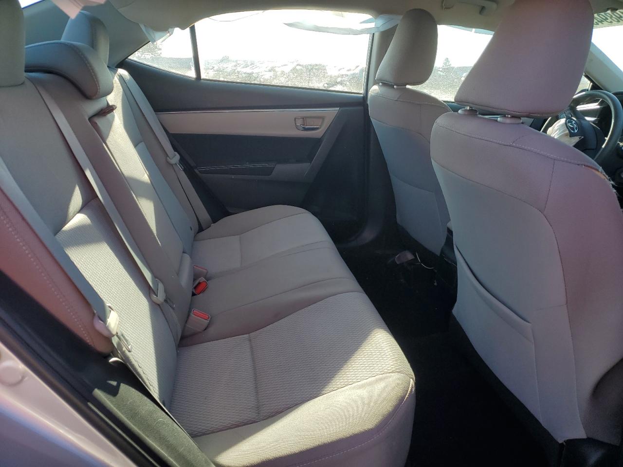 2015 Toyota Corolla - Image 10