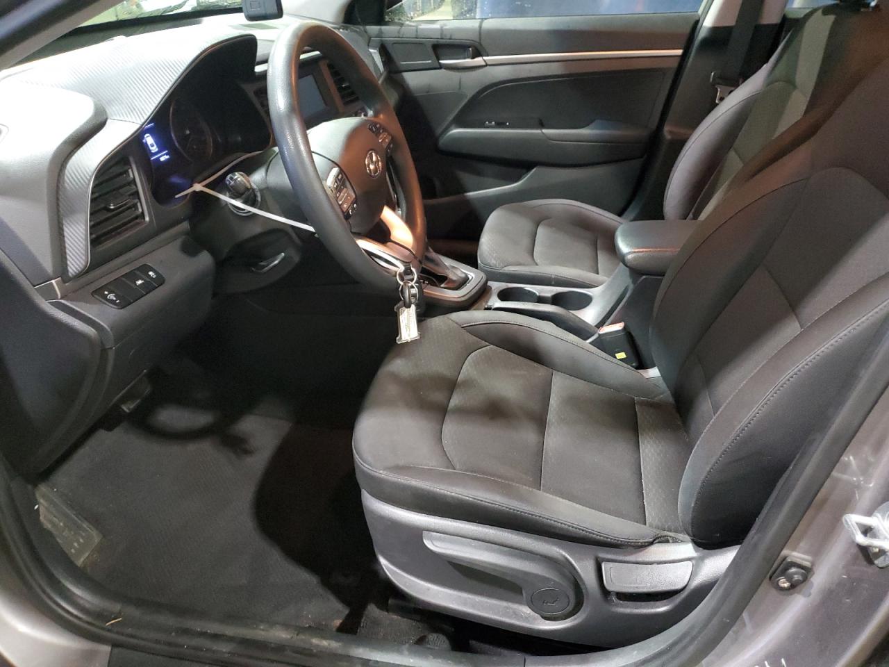 2020 Hyundai Elantra - Image 7