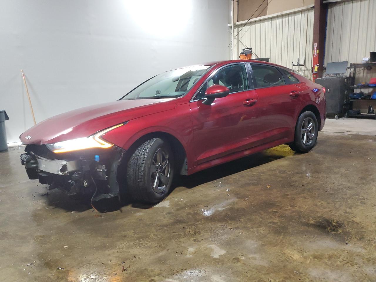 2022 Kia K5 - Image 1