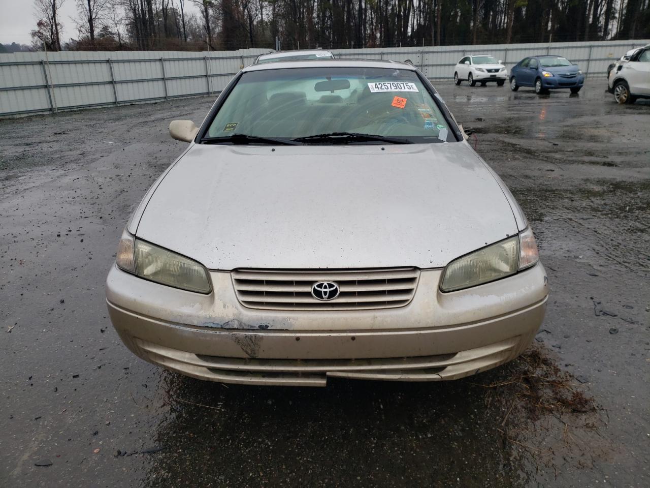 1999 Toyota Camry - Image 5