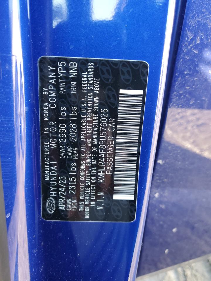 2023 Hyundai Elantra - Image 13