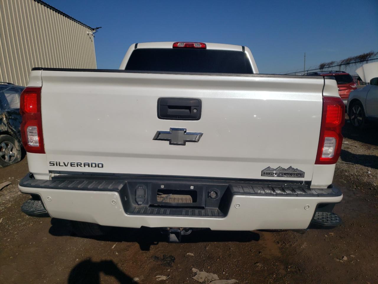 2018 Chevrolet Silverado - Image 6