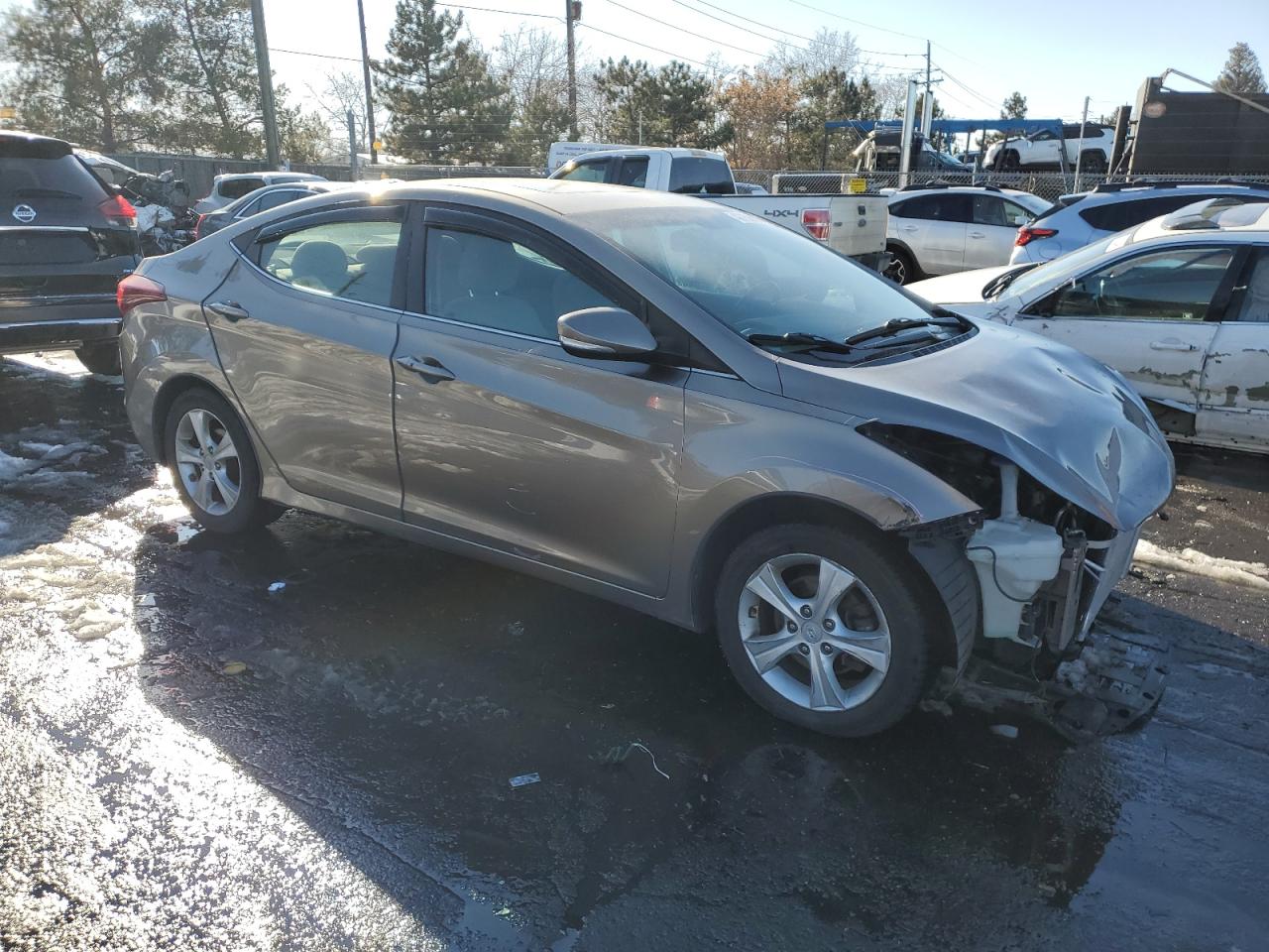 2016 Hyundai Elantra - Image 4