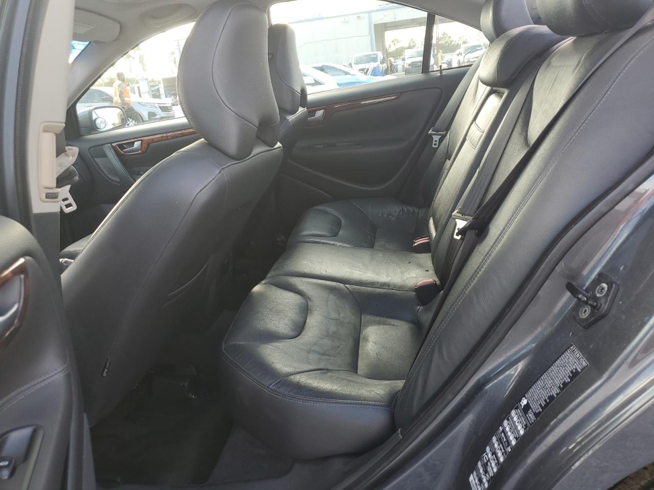 2006 Volvo S60 - Image 11