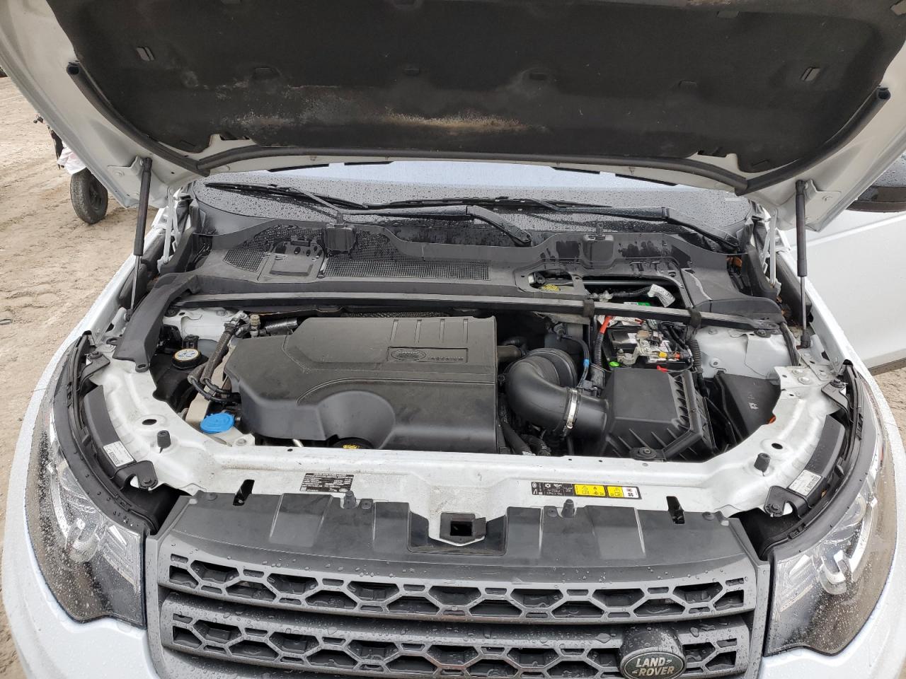 2019 Land Rover Discovery - Image 12