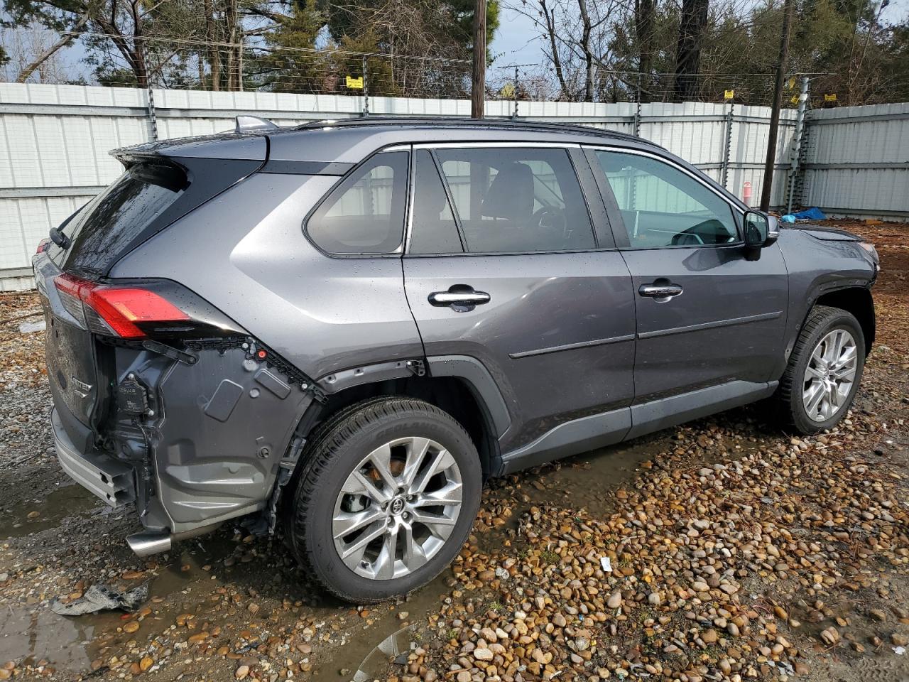 2020 Toyota RAV 4 - Image 3