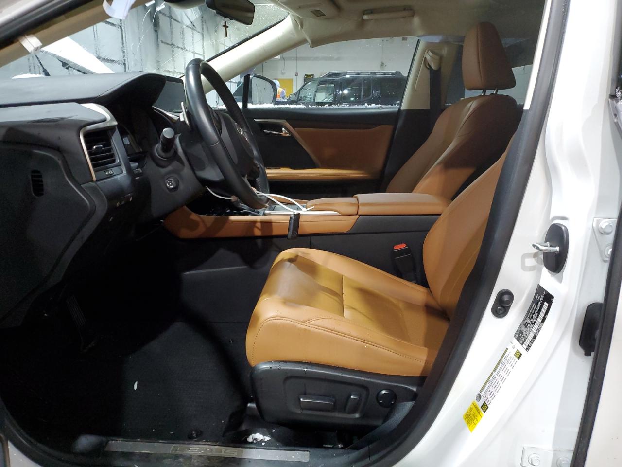 2022 Lexus RX - Image 7