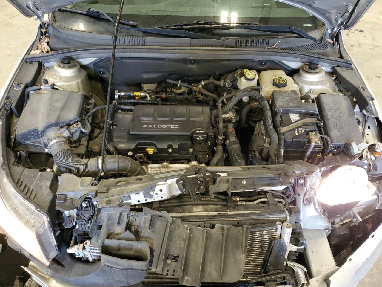 2016 Chevrolet Cruze - Image 12