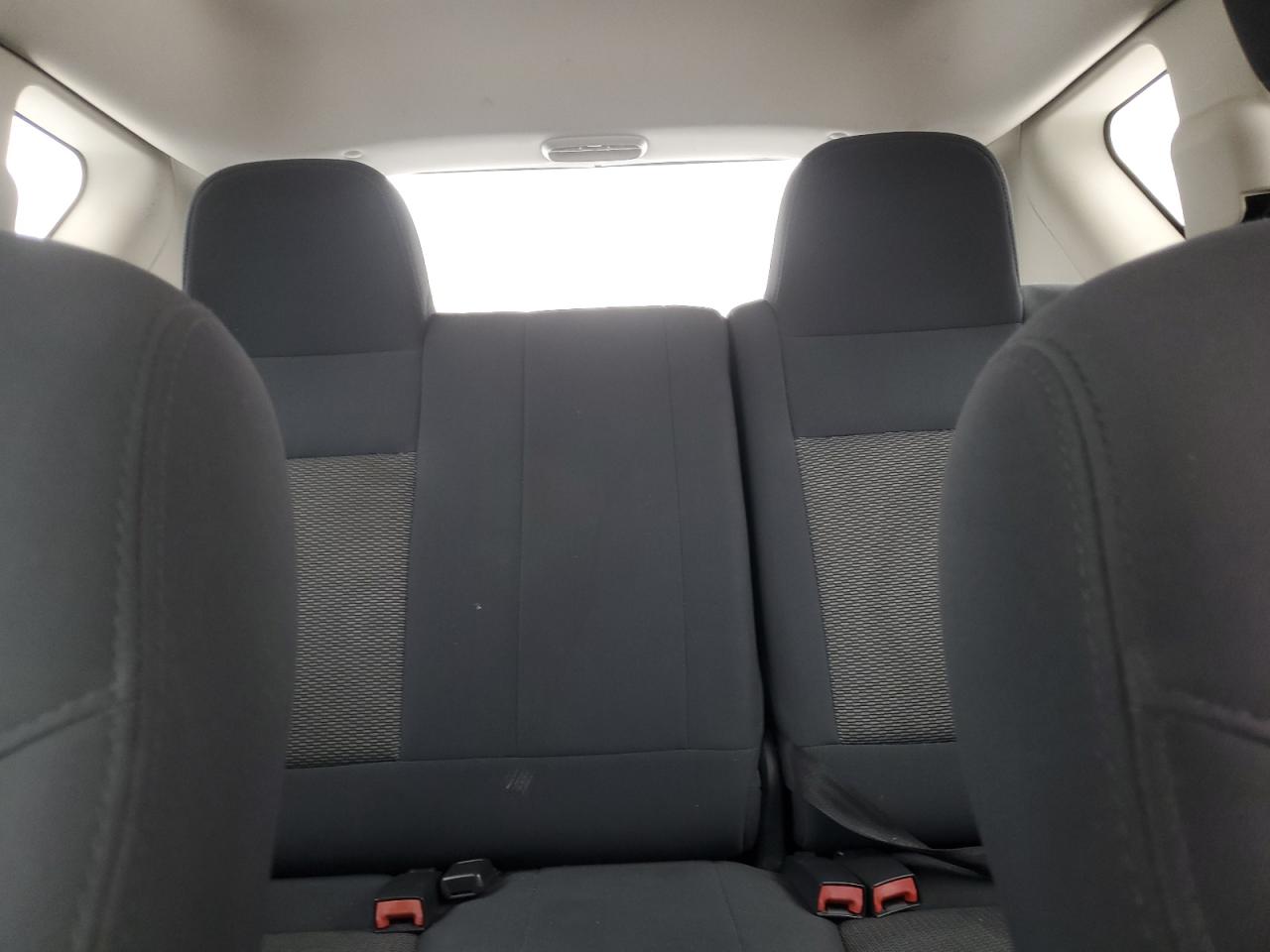 2010 Jeep Compass - Image 10