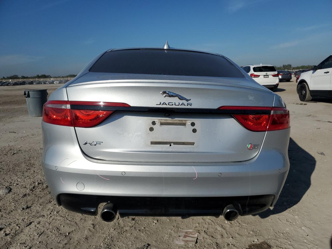 2016 Jaguar XF - Image 6