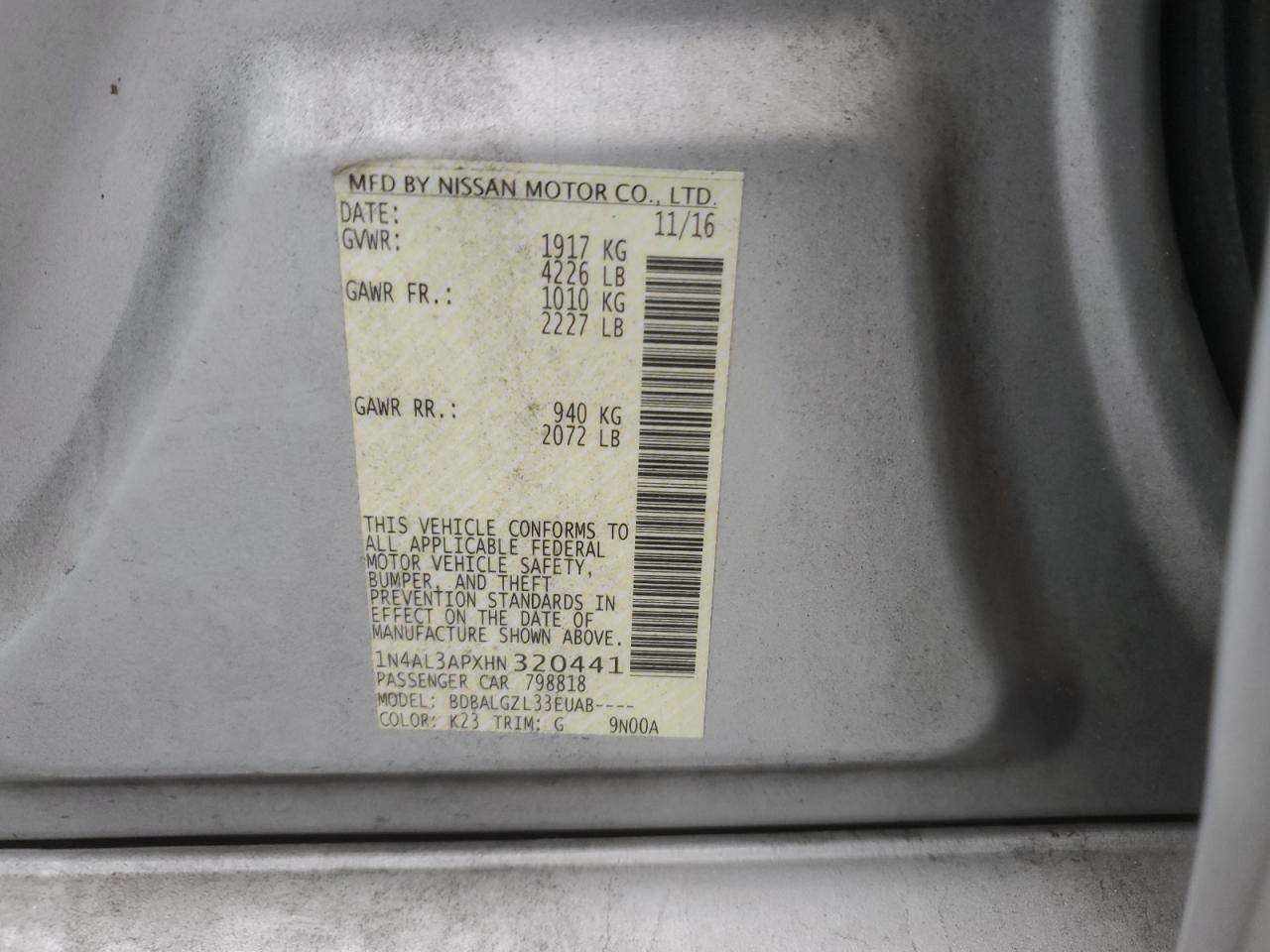 2017 Nissan Altima - Image 12