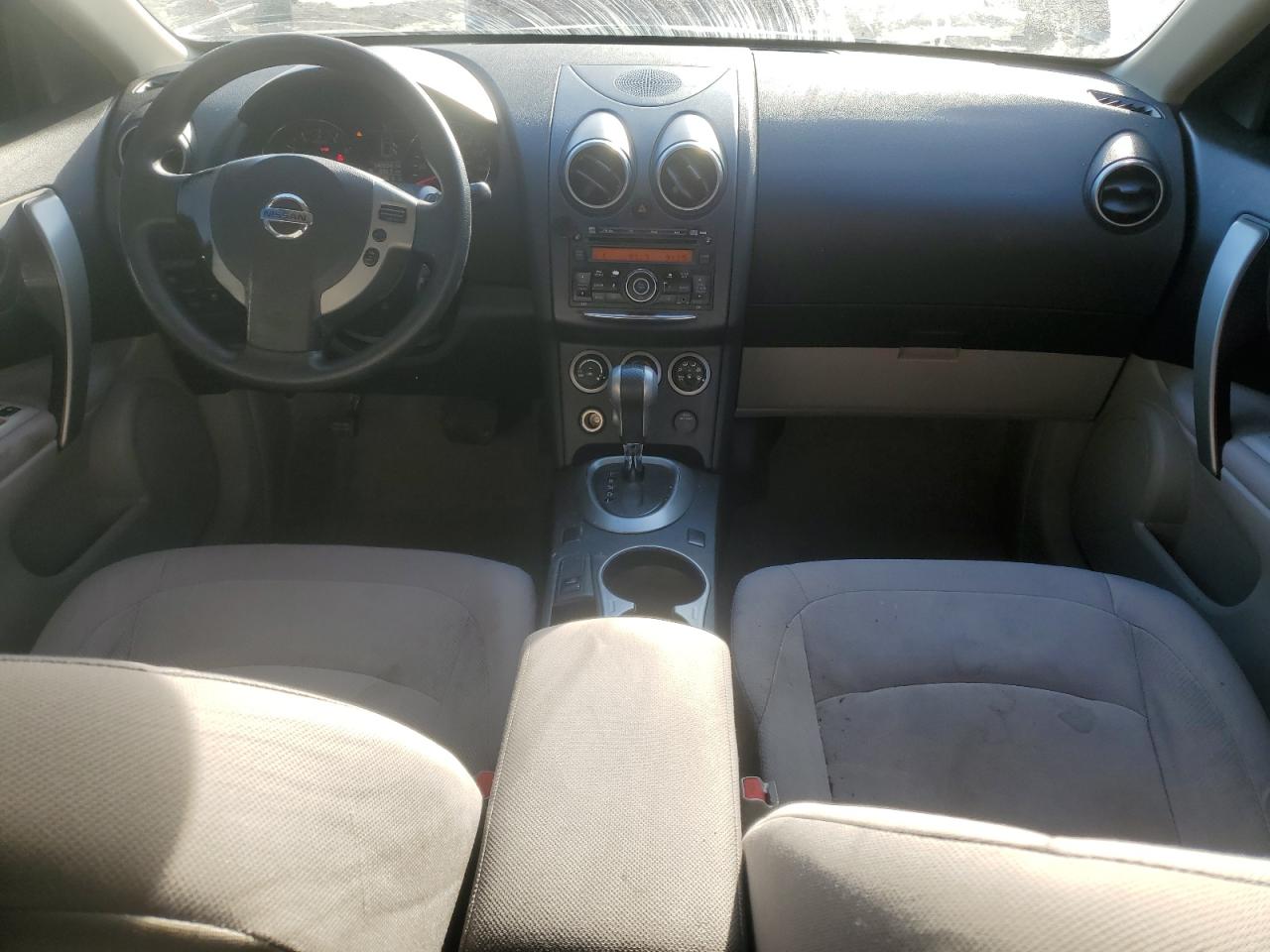 2012 Nissan Rogue - Image 8