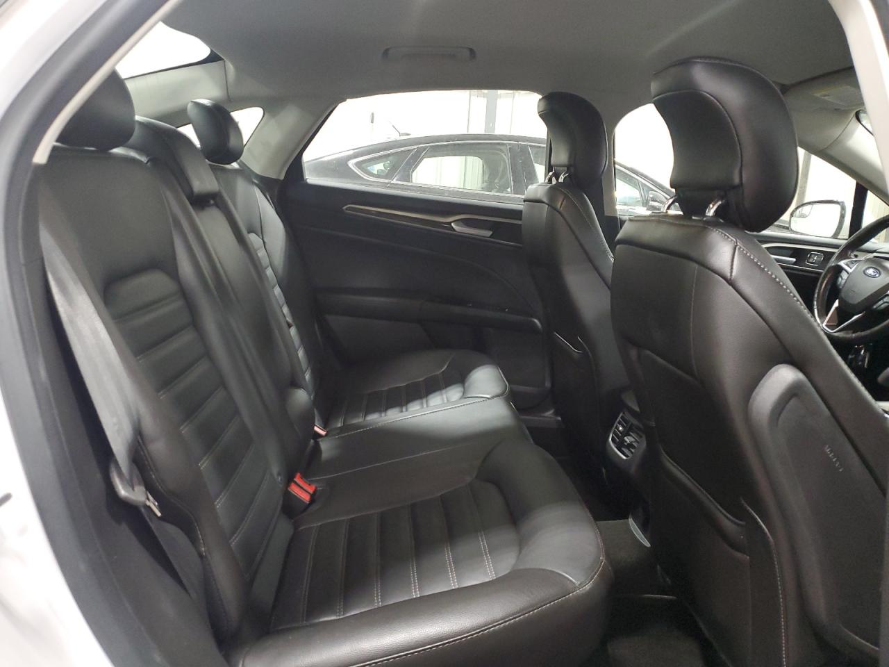 2014 Ford Fusion - Image 10