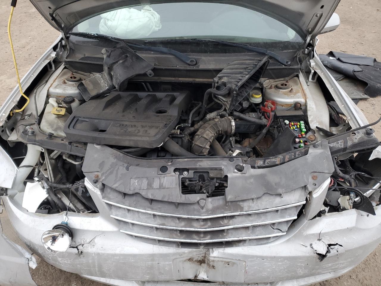 2009 Chrysler Sebring - Image 12