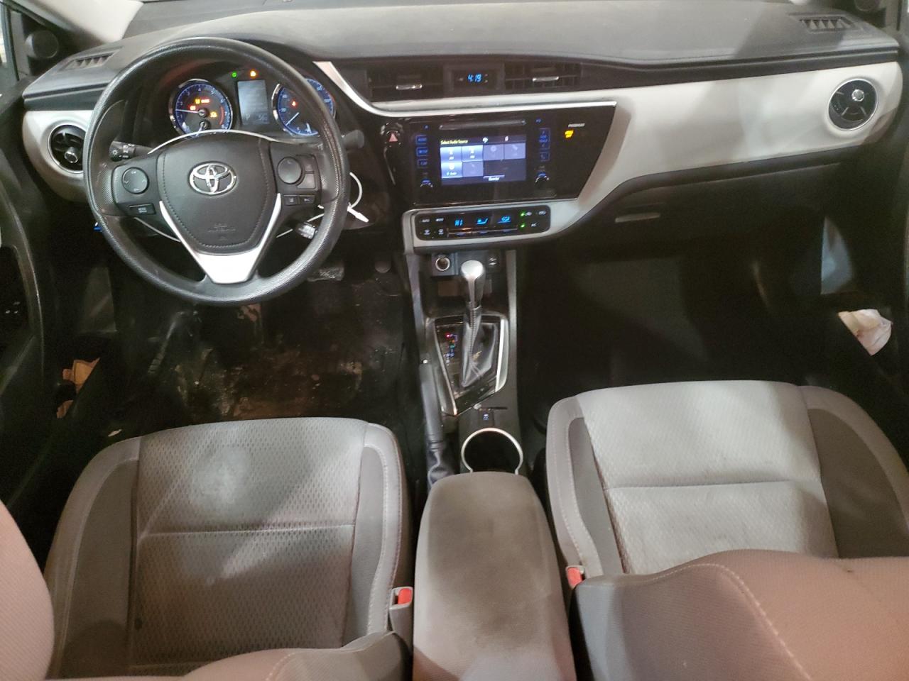 2017 Toyota Corolla - Image 8