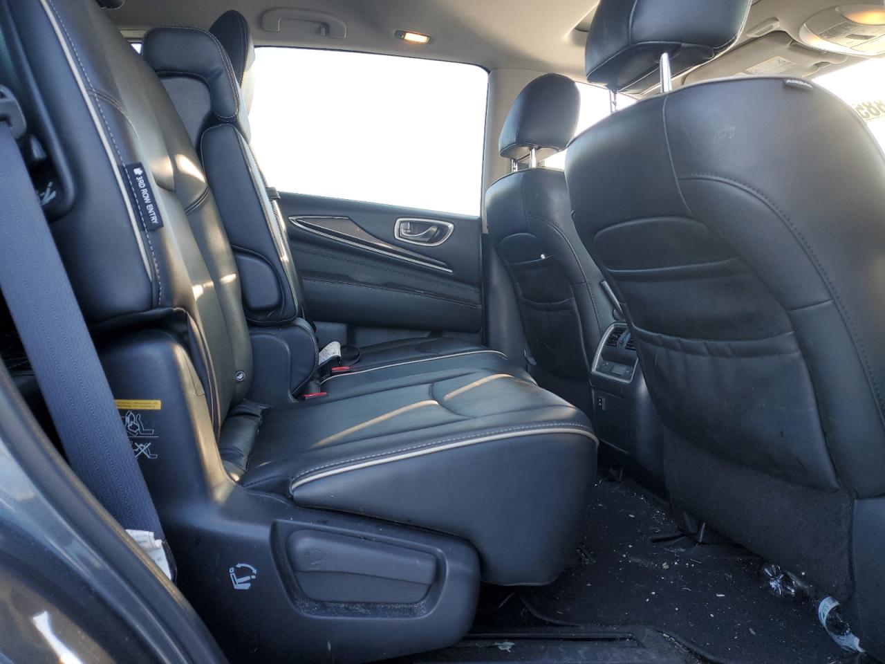 2019 Infiniti QX60 - Image 11