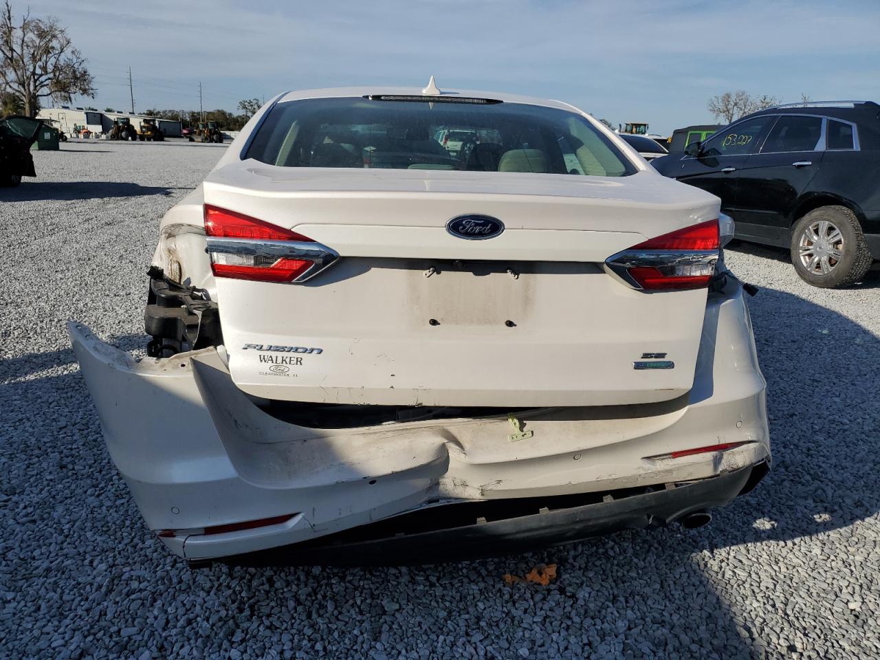 2020 Ford Fusion - Image 6