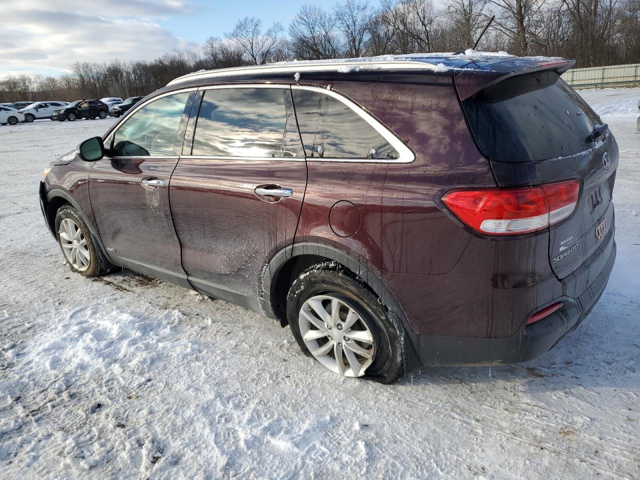 2016 Kia Sorento - Image 2