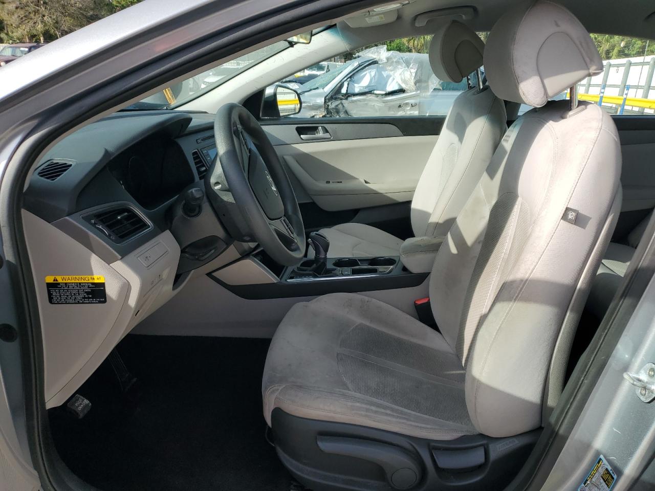 2016 Hyundai Sonata - Image 7