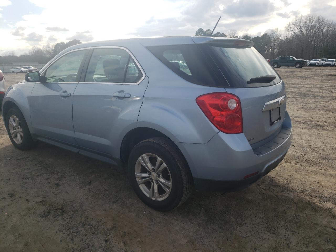 2015 Chevrolet Equinox - Image 2