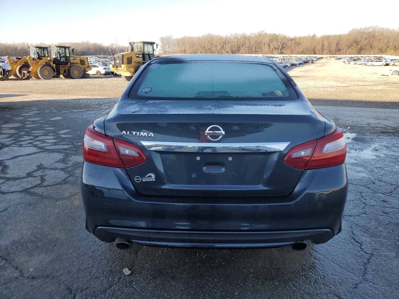 2018 Nissan Altima - Image 6