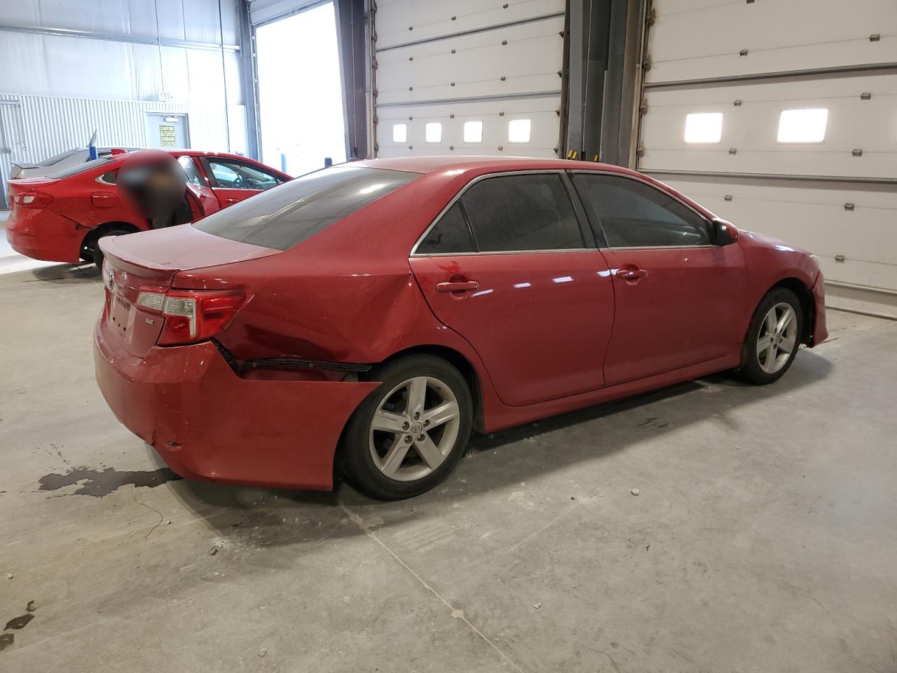 2013 Toyota Camry - Image 3