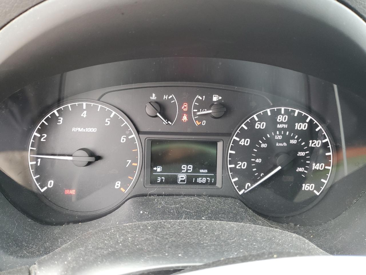 2016 Nissan Sentra - Image 9