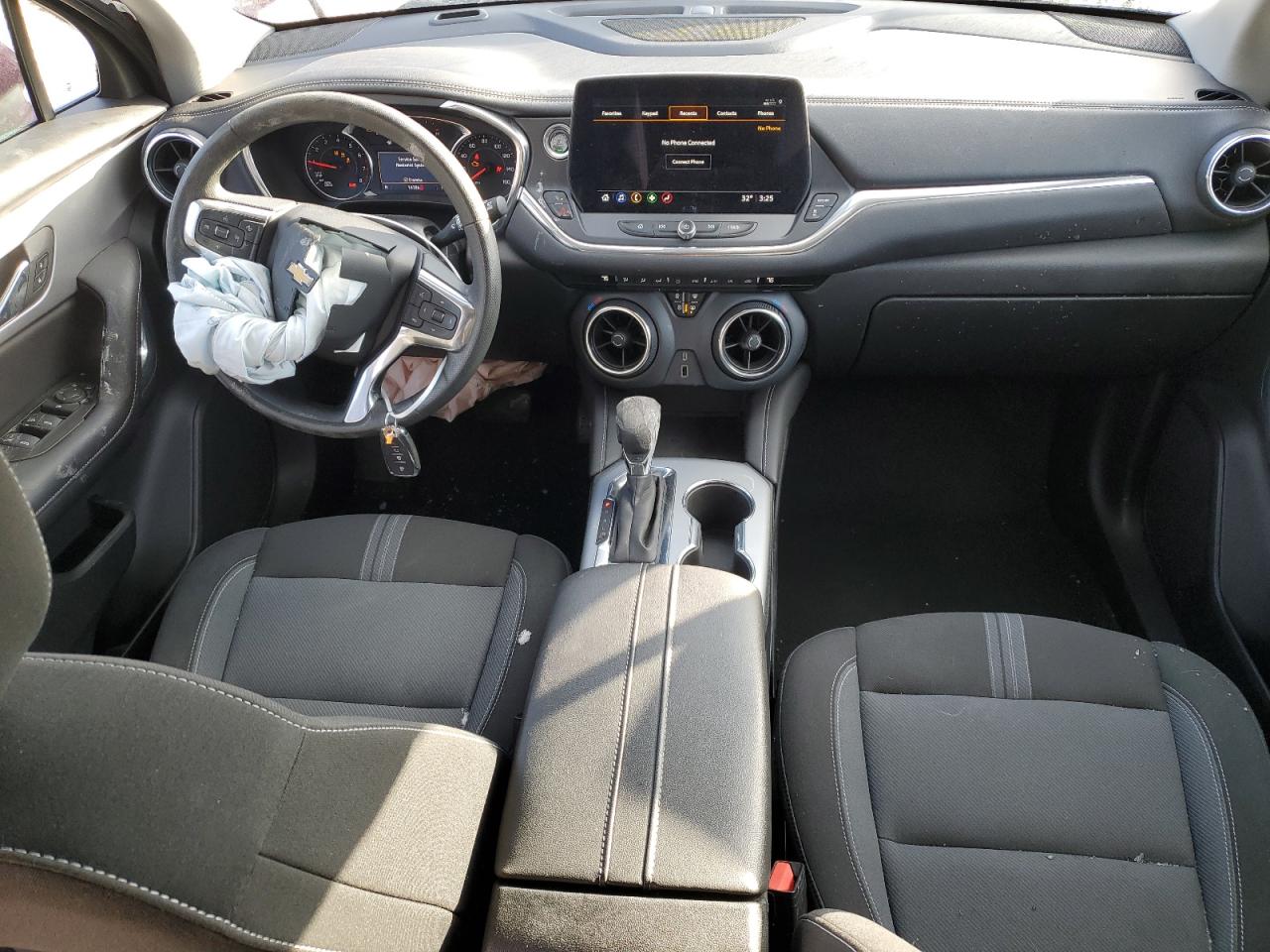 2023 Chevrolet Blazer - Image 8