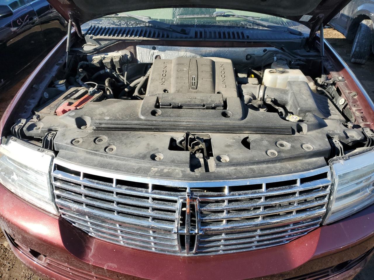 2011 Lincoln Navigator VIN: 5LMJJ2J56BEJ03154 Lot: 89252155