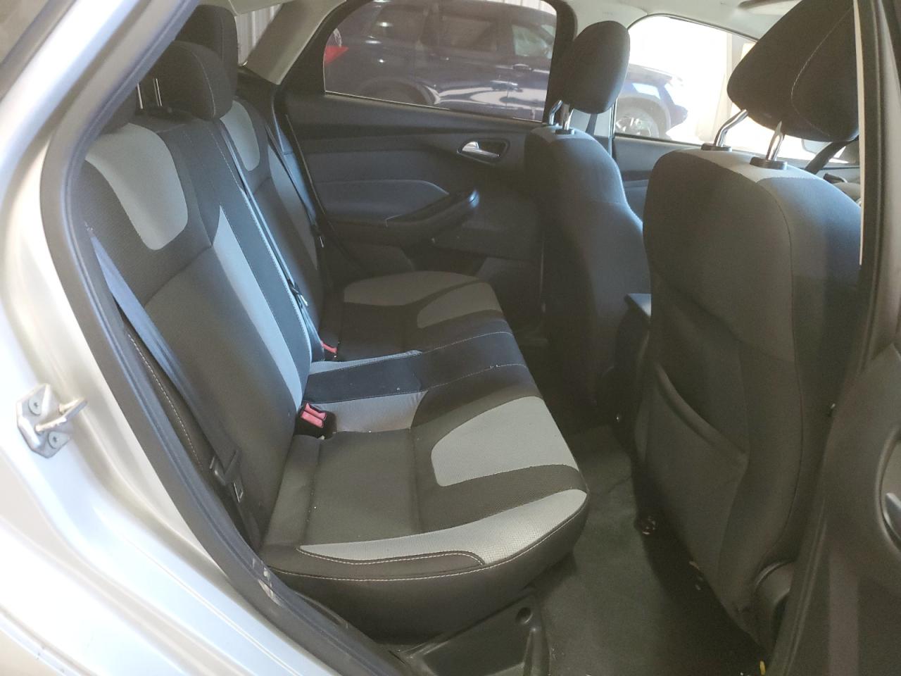 2012 Ford Focus - Image 10