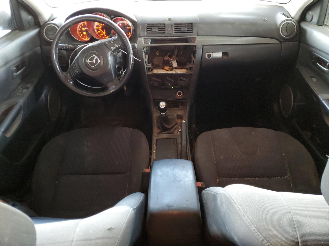 2006 Mazda 3 - Image 8