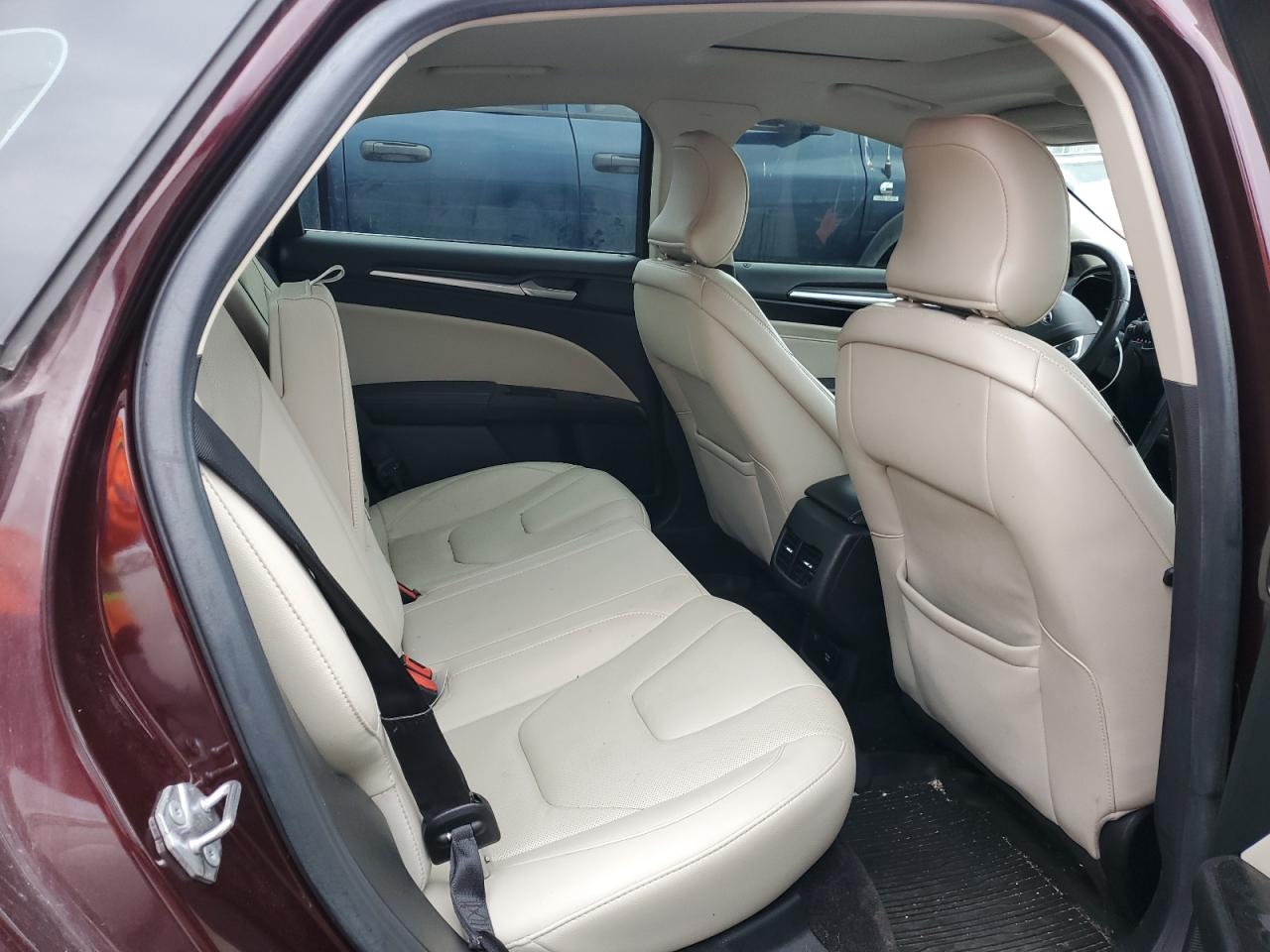 2017 Ford Fusion - Image 10