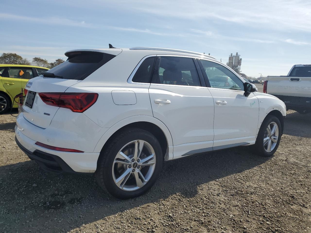 2023 Audi Q3 - Image 3