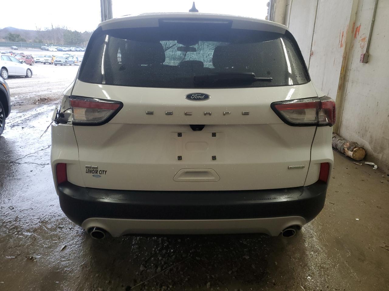 2020 Ford Escape - Image 6