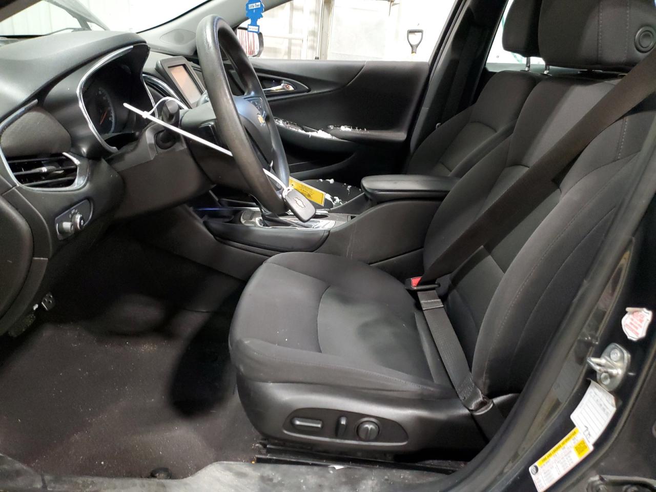 2017 Chevrolet Malibu - Image 7